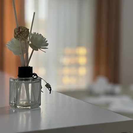 Beratinus Apartment In Berat Center Luaran gambar